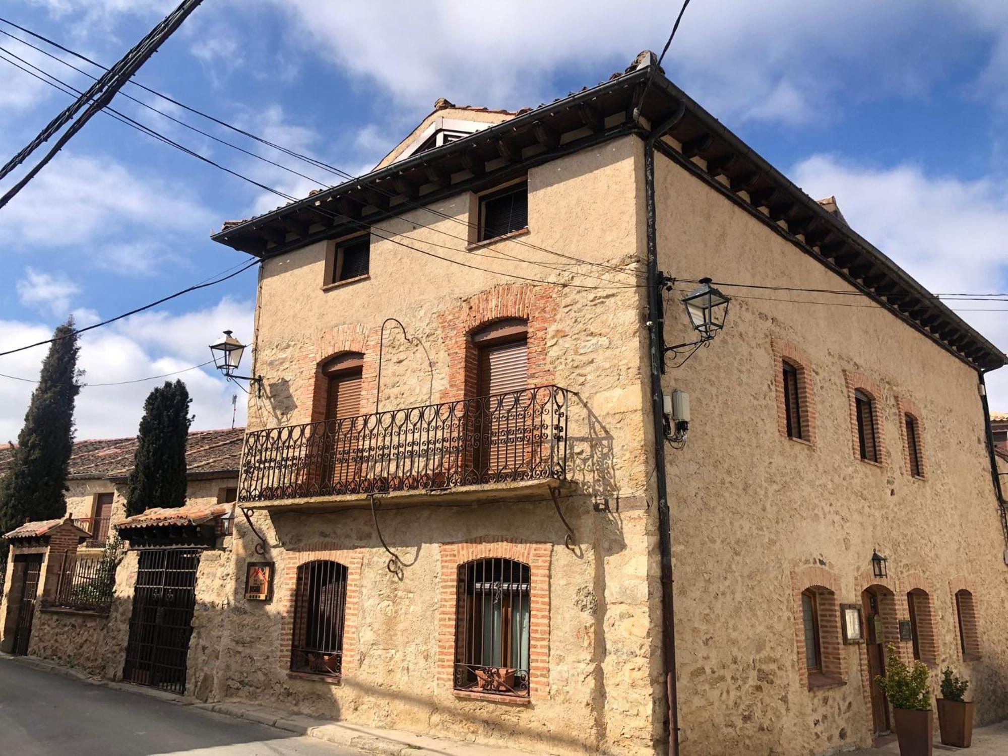 Posada Real Mingaseda Navafria Exterior photo